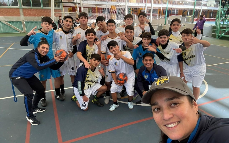 Selección de Futsal suma roce competitivo en cuadrangular metropolitano